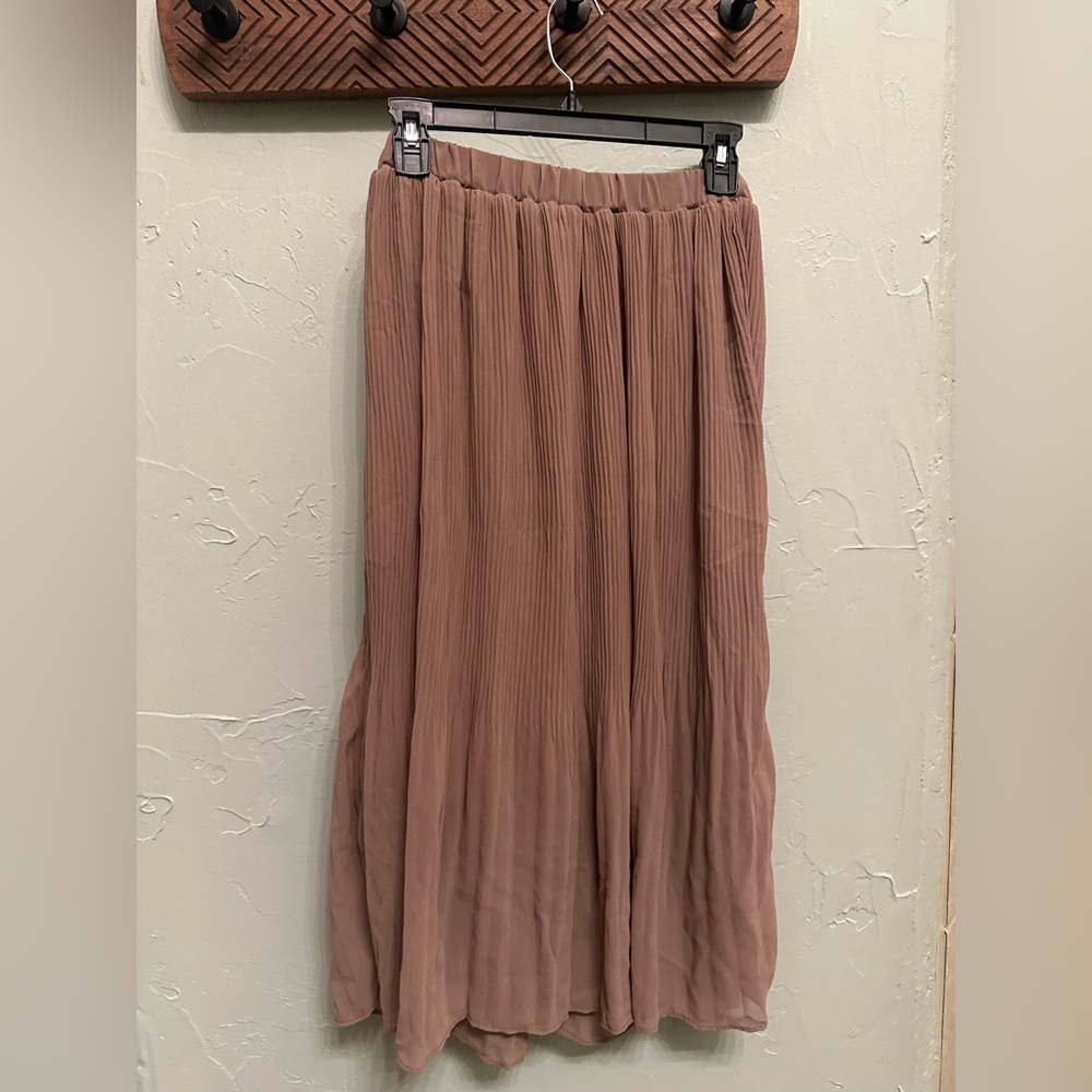 Studio West Button-Front Pleated Tan/Pink Maxi Skirt - Picture 2 of 4